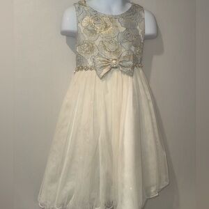 American Princess 	Girls Special Occasion Dress 4 – Cream, Blue & Gold Lace